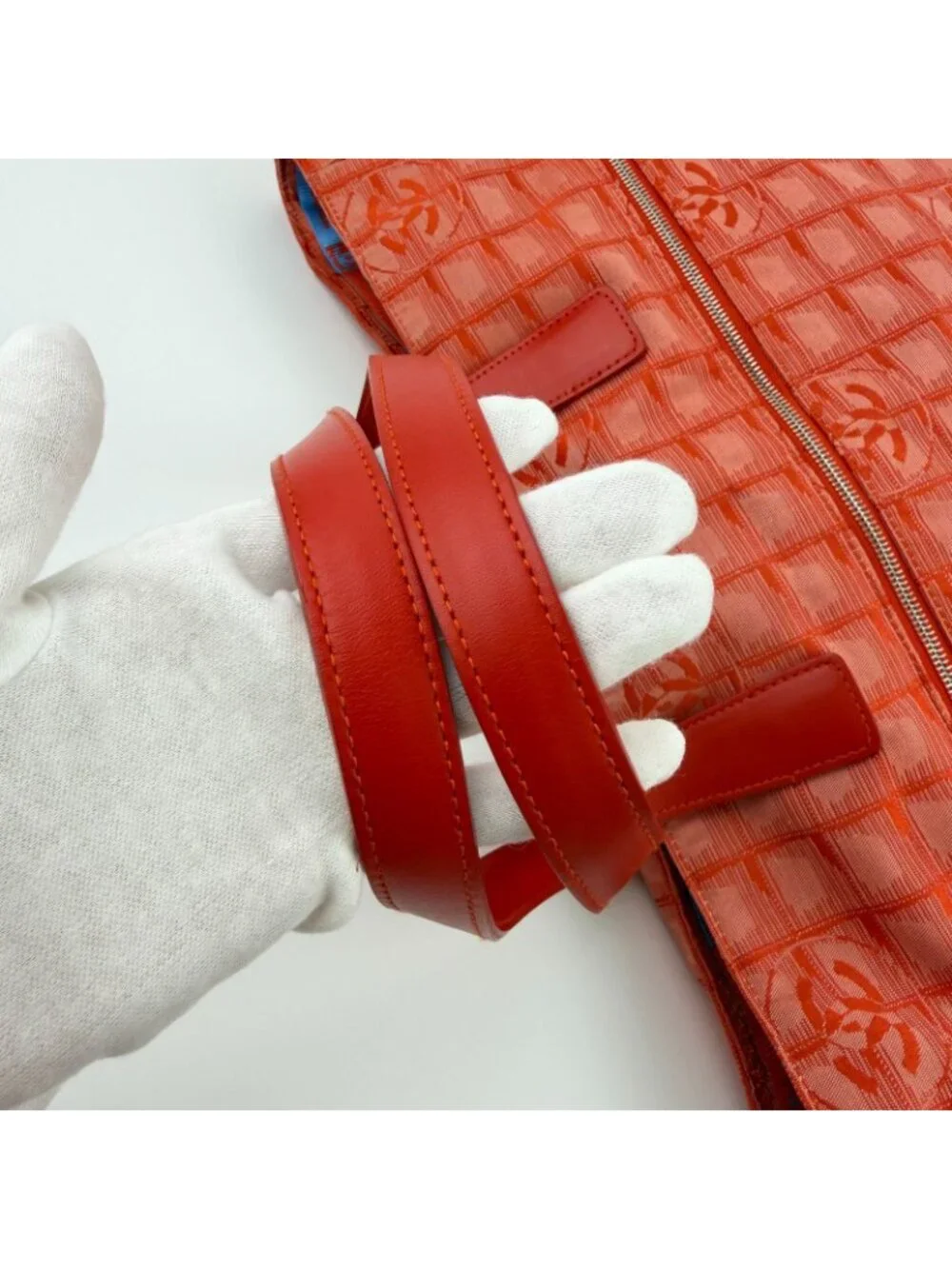 ★SOLD★ Chanel CC Logo New Travel Tote Red Nylon Vintage - Picture 12 of 15